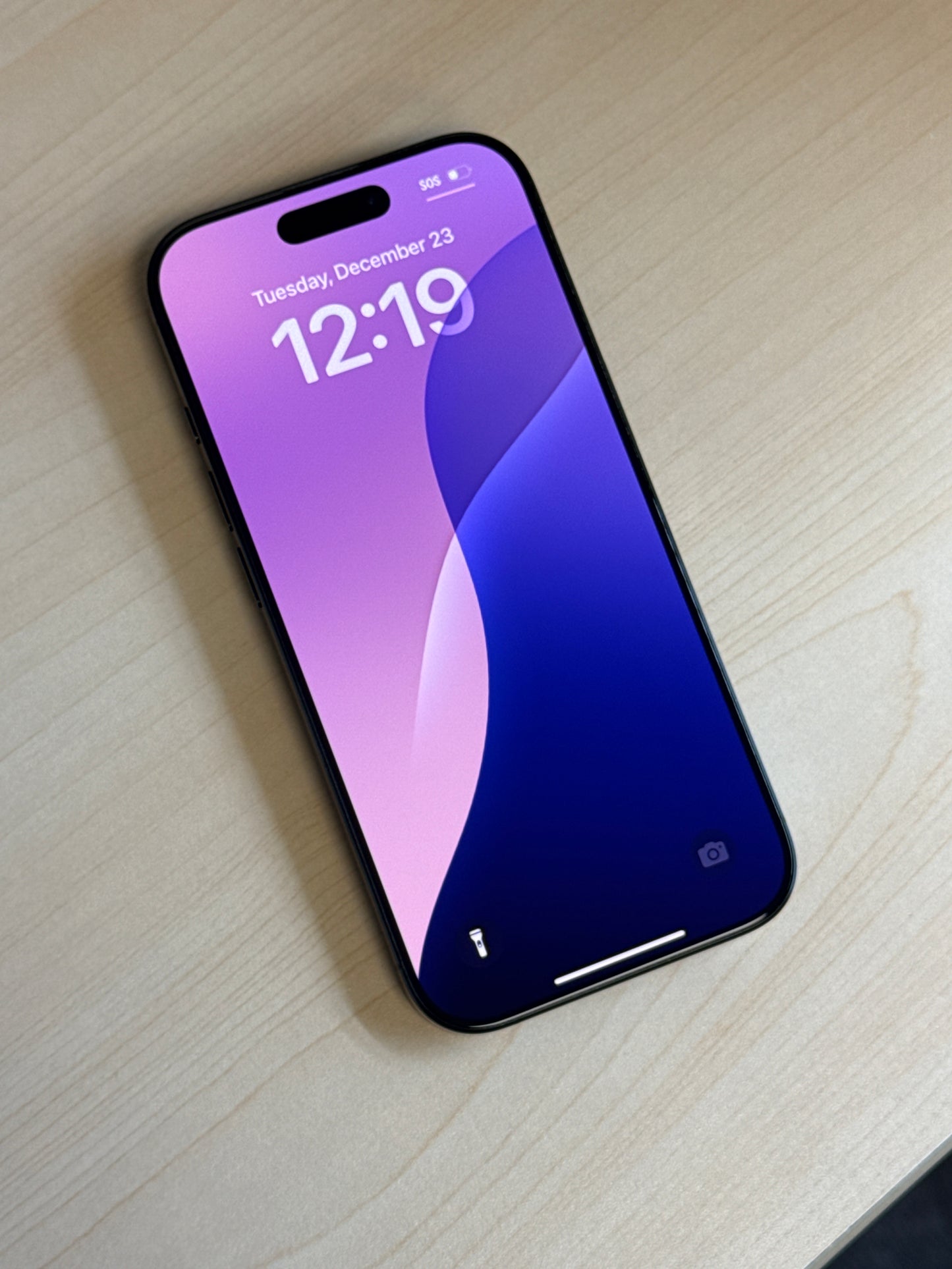 Unlocked Apple iPhone 16 Pro A3083 128GB Black Titanium 98% Battery Health