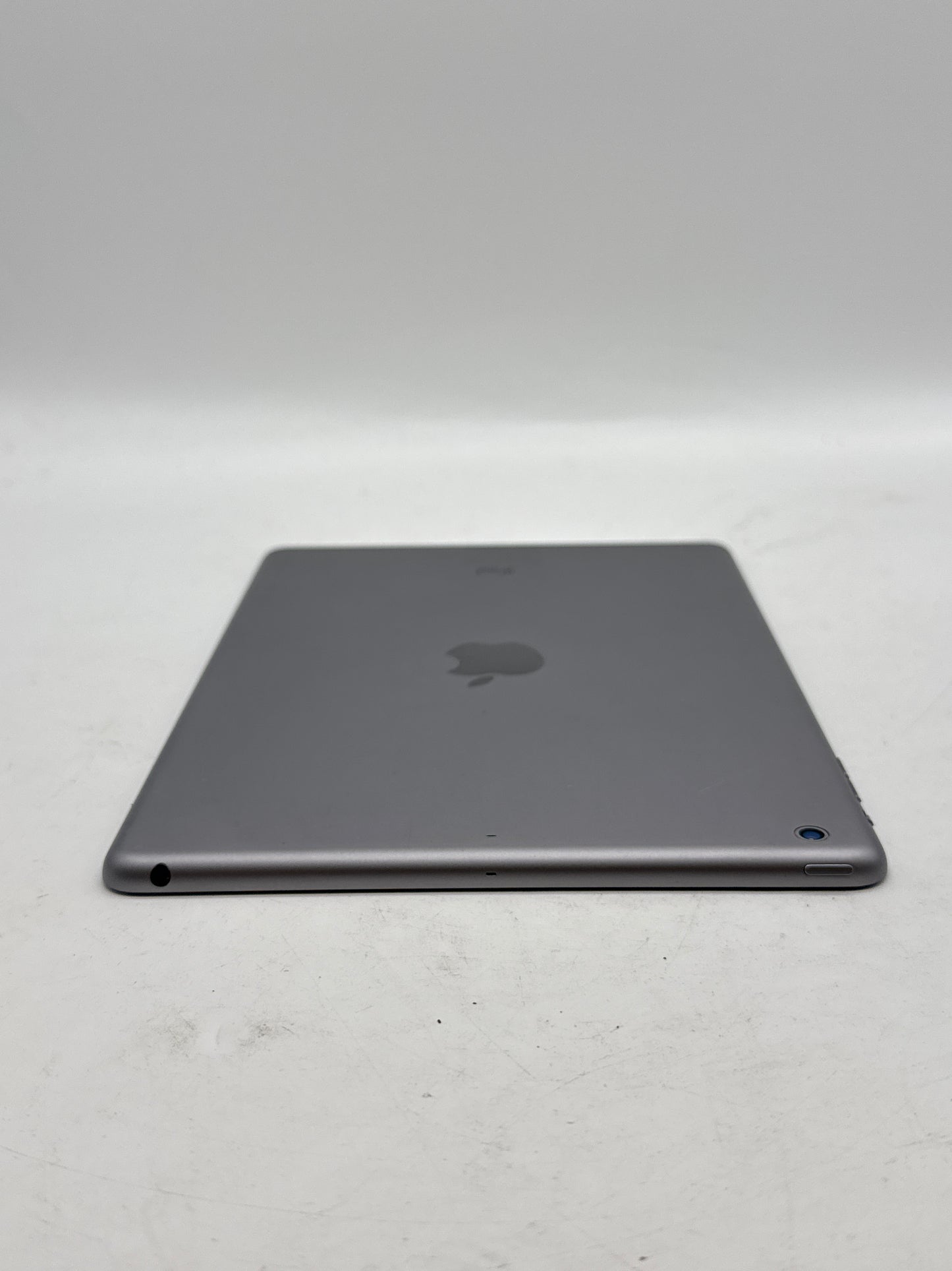 Apple iPad Air 9.7" A1474 16GB Wi-Fi Space Gray No Power  !READ