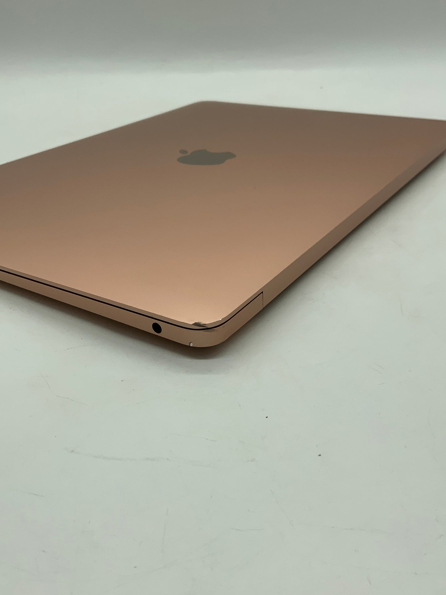 2020  Apple MacBook Air 13" Core i3 8GB RAM 256GB SSD Rose Gold A2179