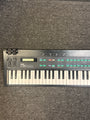 Yamaha DX100 FM Digital Synthesizer Keyboard Powers On Read Parts Repair - image 3