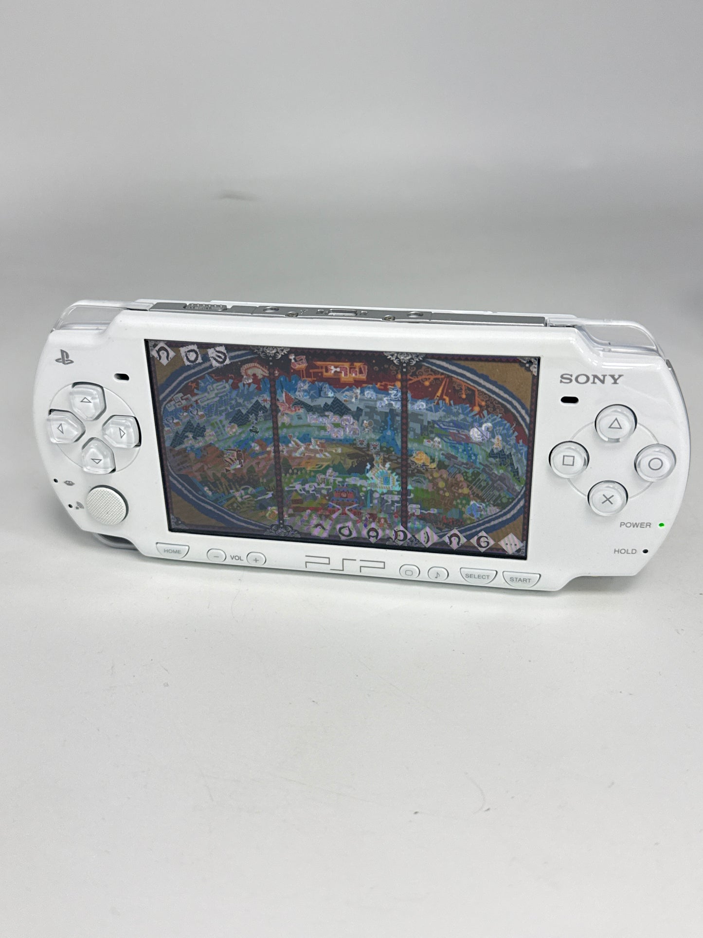Sony PSP-2000 White Console #219 w/1200mAh Battery & No Charger
