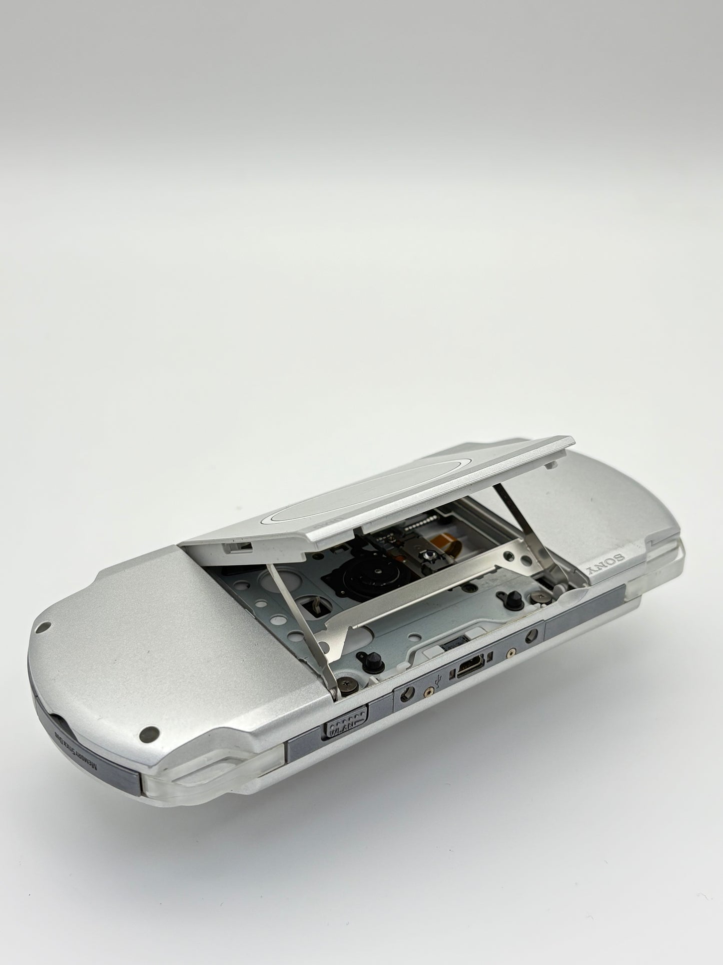 Sony PSP-3000 Silver Console #215 w/1200 mAh Battery