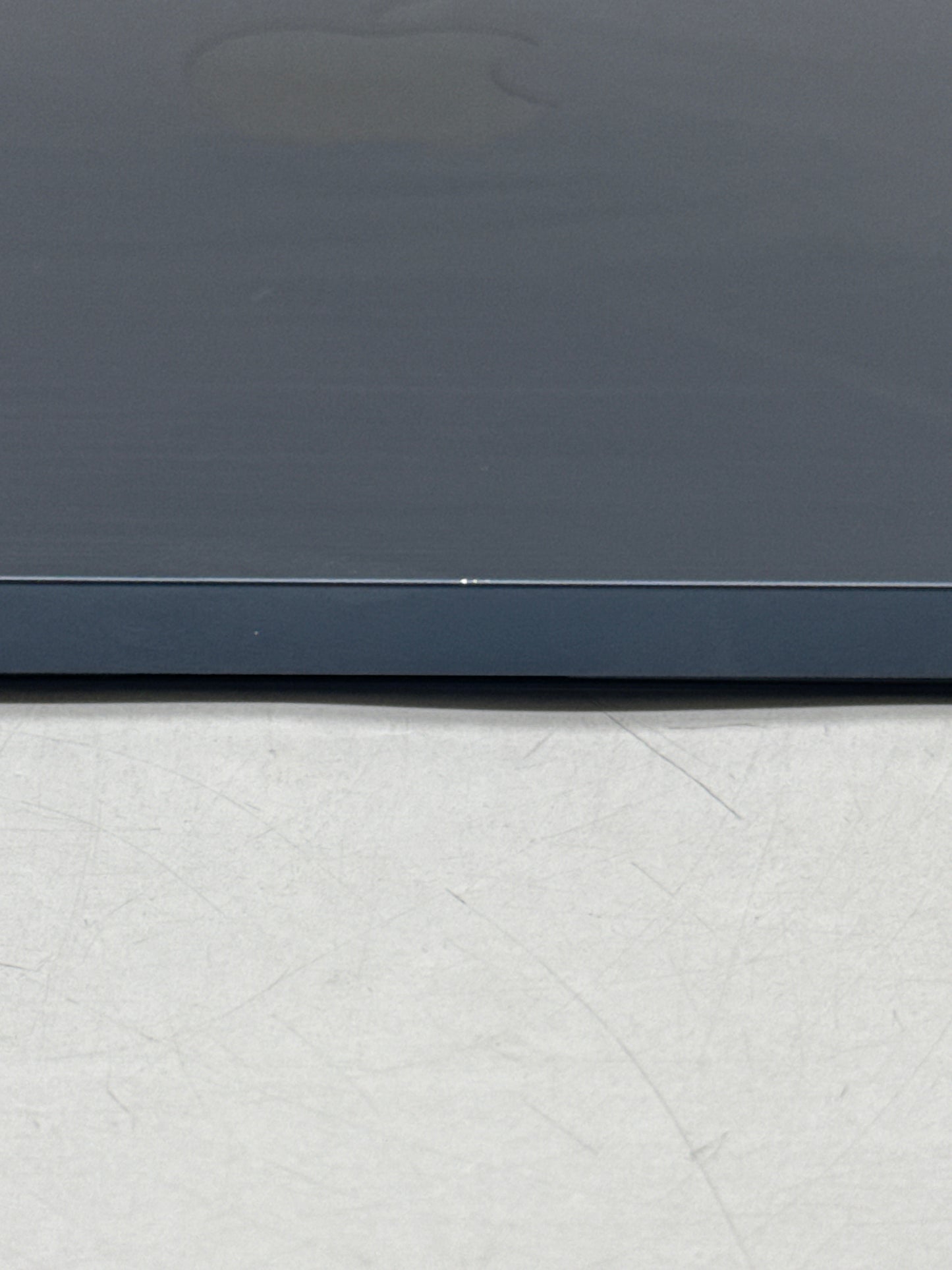 2025 Apple MacBook Air 13.6" A3240 M4 10C-CPU 10C-GPU 16GB RAM 512GB SSD 12 Cycle