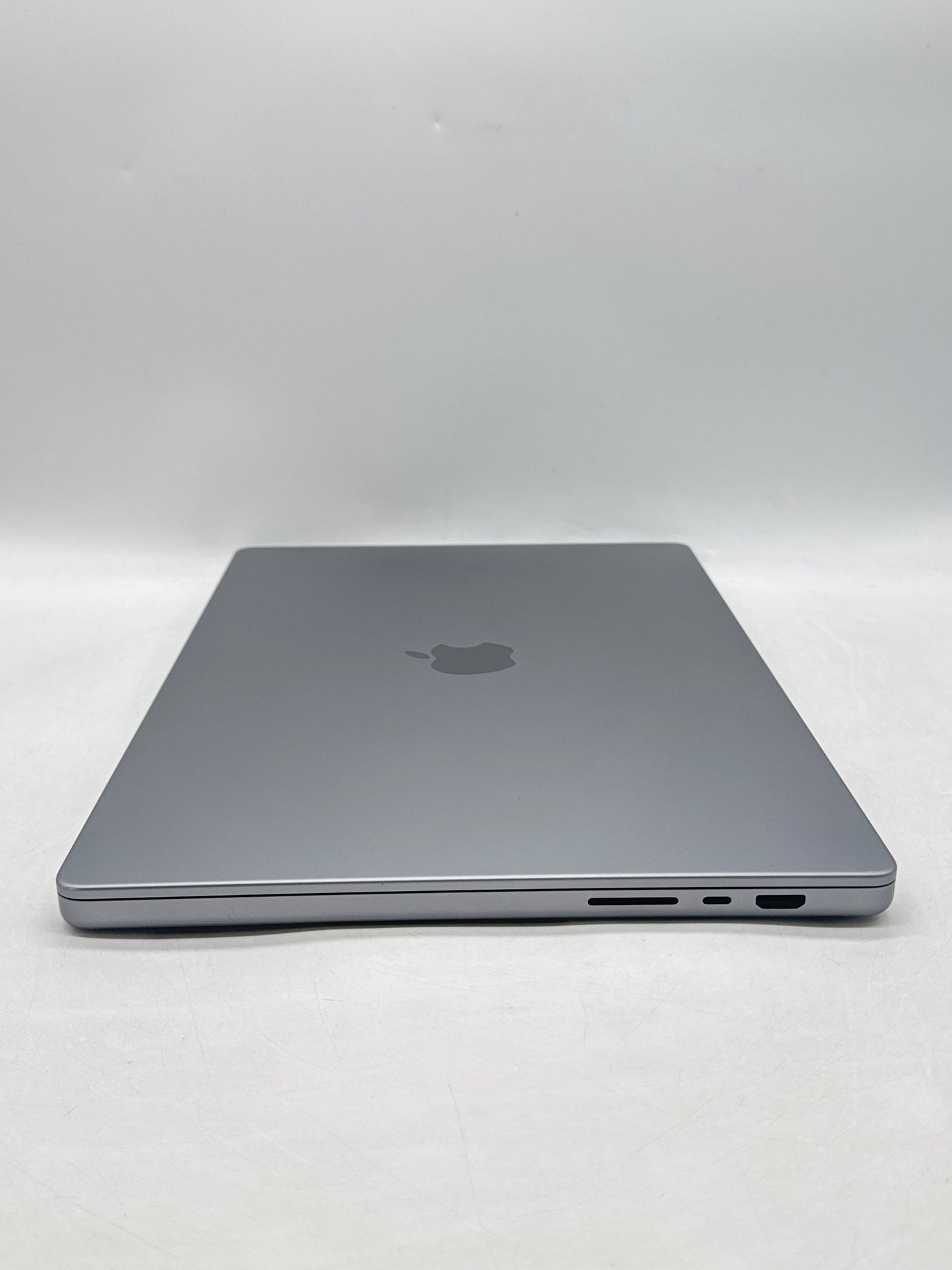 2021 Apple MacBook Pro 16.2" A2485 M1 Pro 10C-CPU 16C-GPU 16GB RAM 512GB SSD