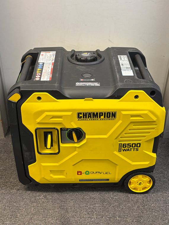 Champion Power Equipment 6500w Dual Fuel Port. Inverter Generator Model 201532