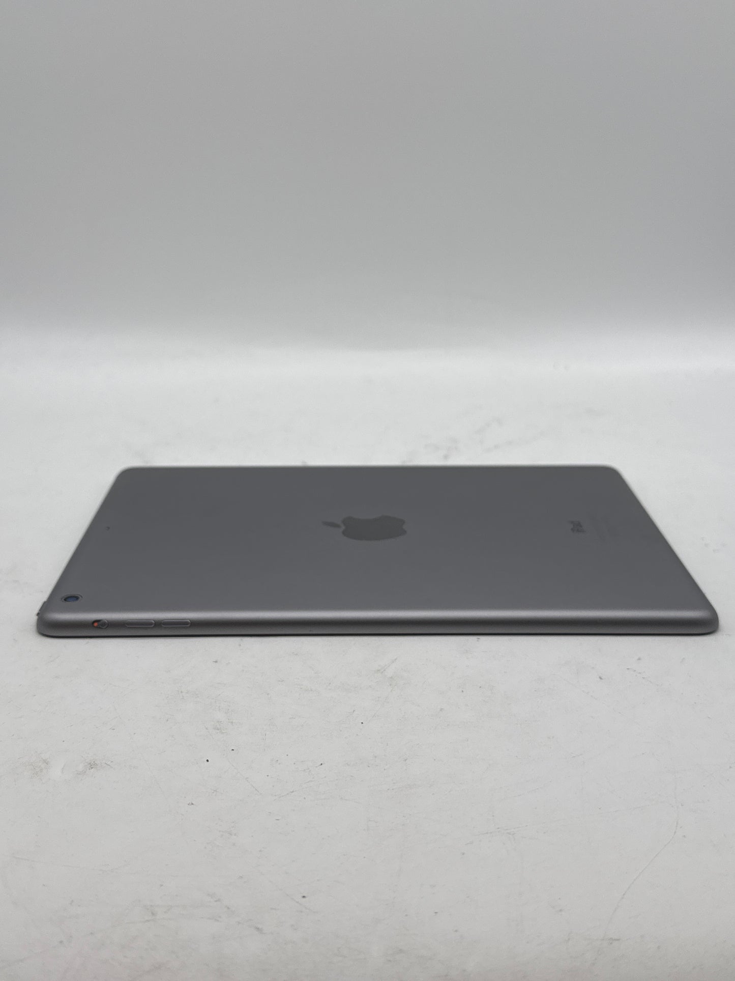 Apple iPad Air 9.7" A1474 16GB Wi-Fi Space Gray No Power  !READ