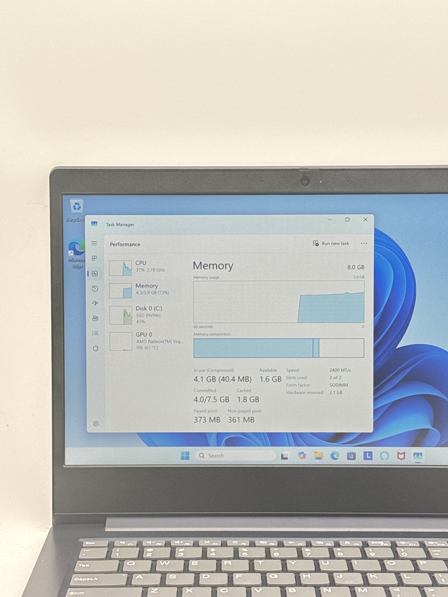 LENOVO IdeaPad 3-14ADA05 14" FHD RYZEN 5 3500U 8GB RAM 256GB SSD W/Charger