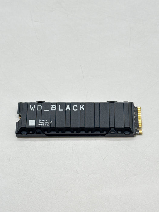 Western Digital WD_BLACK SN850X 2TB NVMe M.2 Internal SSD WDS200T2XHE-00BCA0