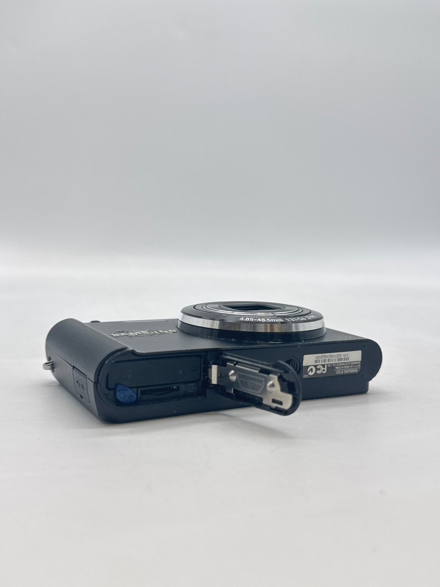 Samsung ST201 16.1MP Digital Camera Black - Untested