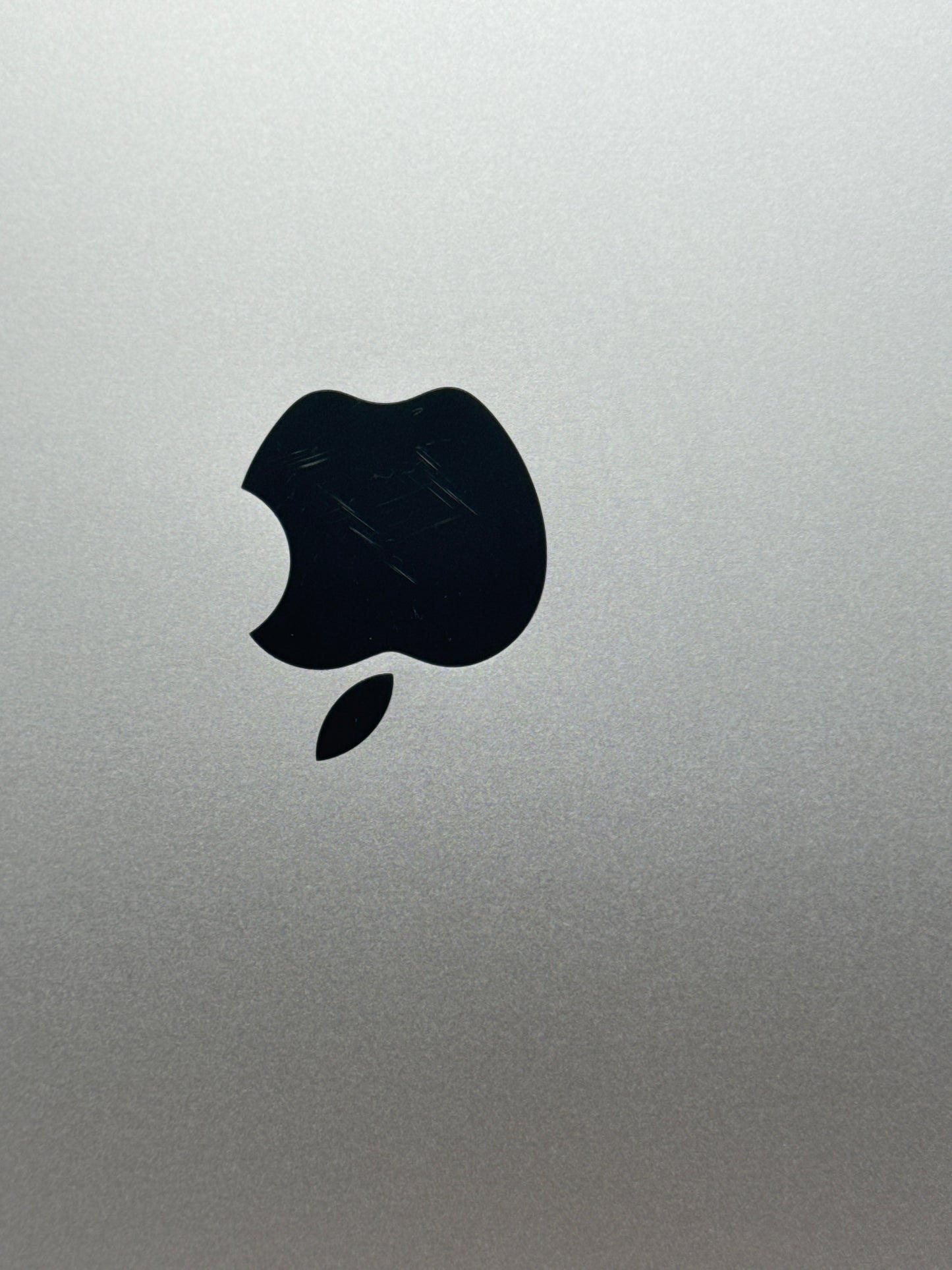 2016 Apple MacBook Pro 15" A1707 Intel Core i7 2.6GHz 256GB SSD 16GB RAM - Read!