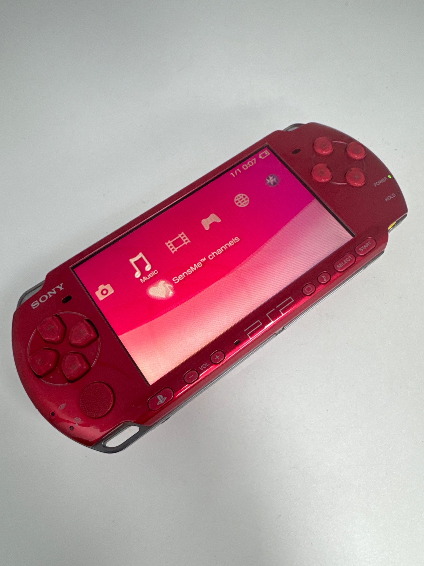 Sony PSP-3000 Red Console w/ 2400mAh Battery #105 Broken Disc Drive READ AS IS