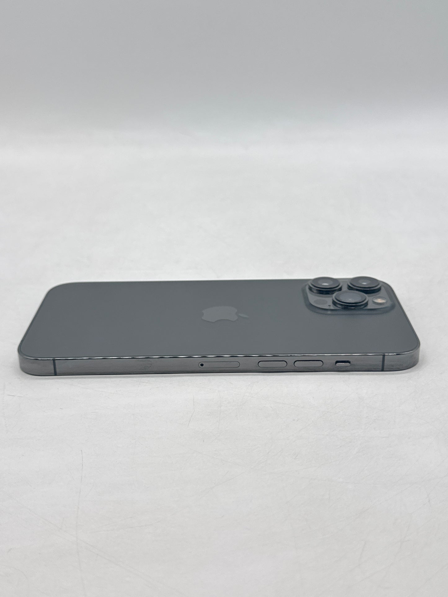 AT&T Apple iPhone 13 Pro Max A2484 128GB Graphite 82% Battery Health