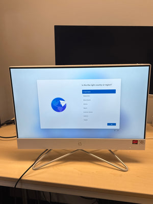 HP All-in-One 22-dd0210 21.5" FHD AMD Athlon Silver 3050U 4GB RAM 256GB SSD
