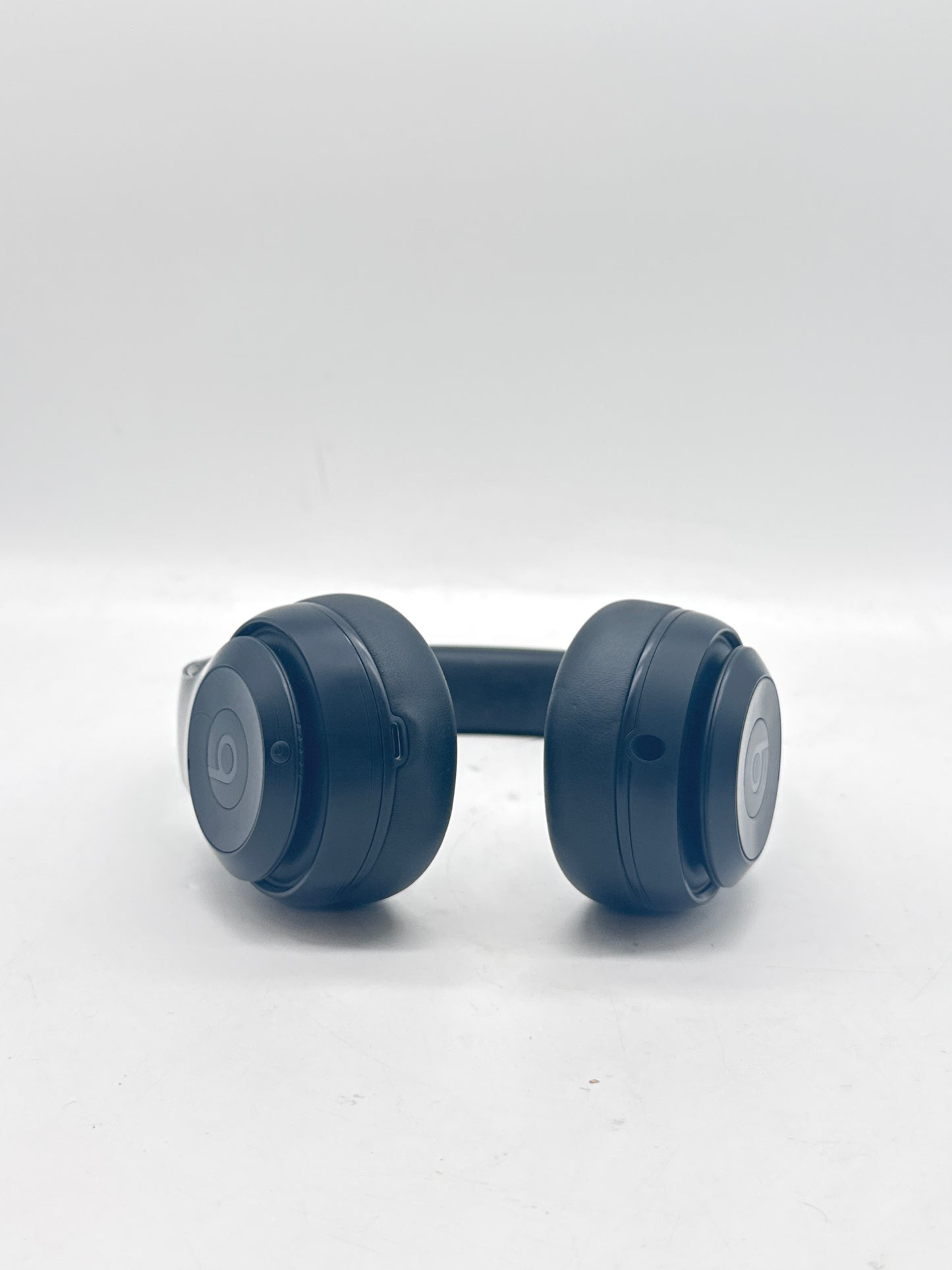 Beats by Dr. Dre Studio Pro Wireless Headphones