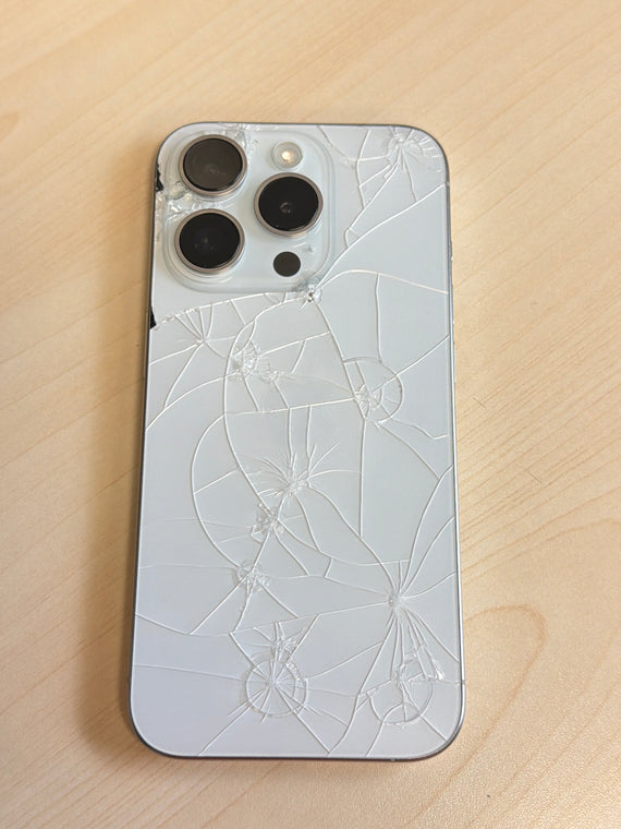 AT&T Apple iPhone 15 Pro 6.1" A2848 128GB White Titanium - Not Working