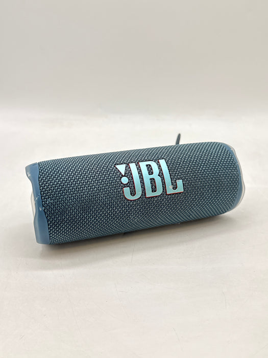 JBL Flip 6 Portable Bluetooth Waterproof Speaker Ocean Blue