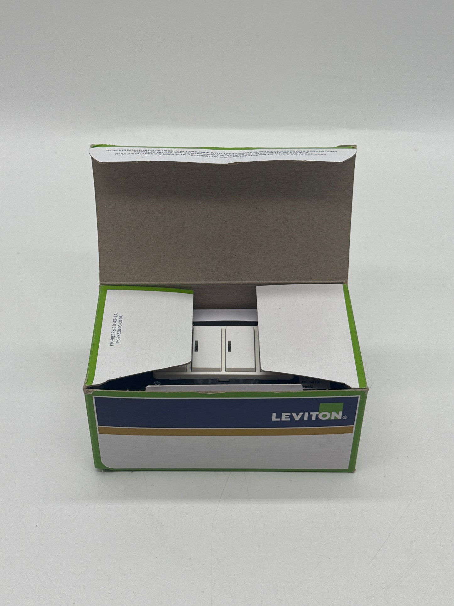 LEVITON DRKDN-C4W GM DRC ROOM CONTROLLER LUMACAN 4 BUTTON (NEW IN BOX)