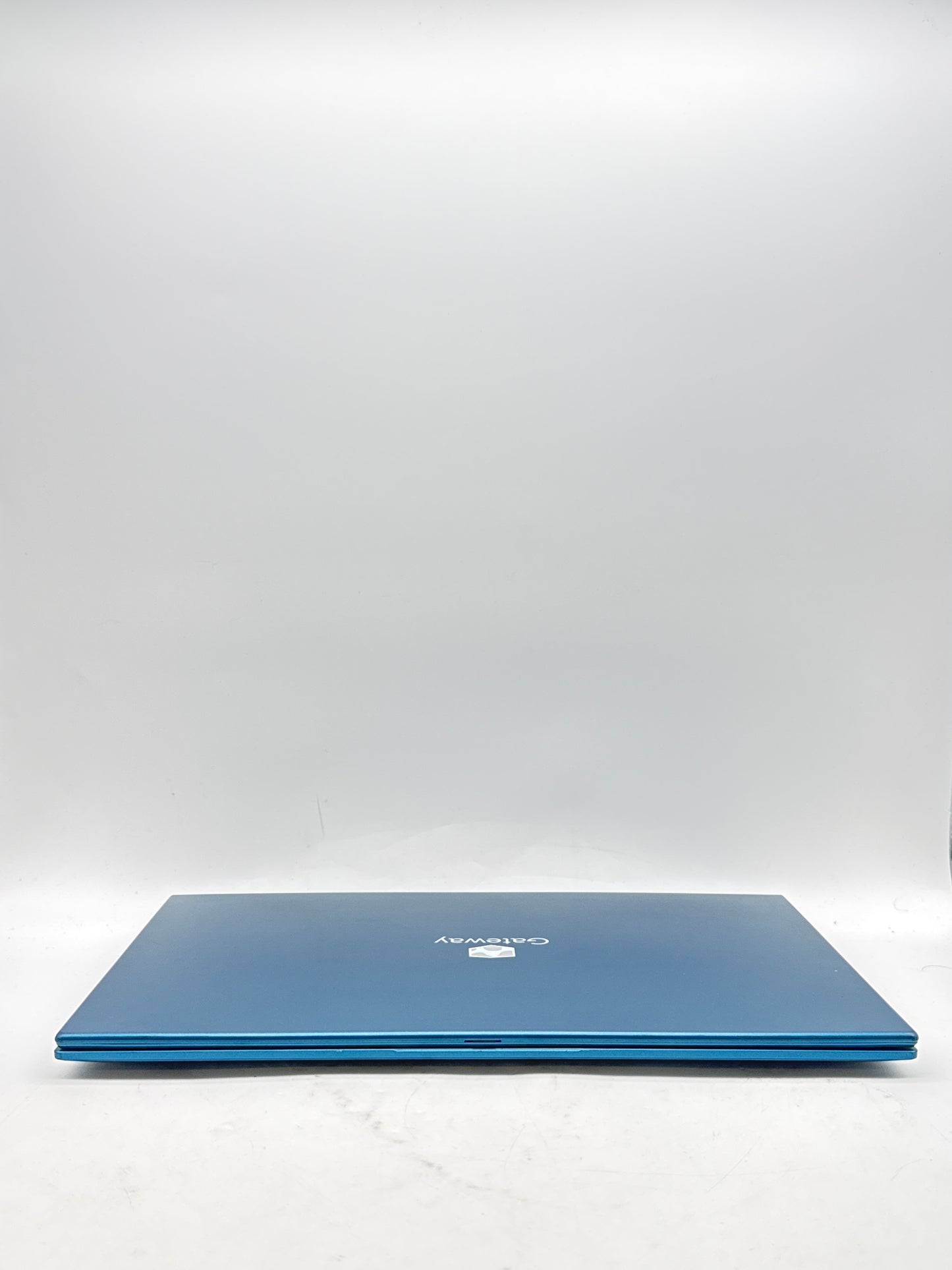 Gateway GWTN156-11BL 14" Pentium Silver N5030 4GB RAM 128GB SSD - Win11