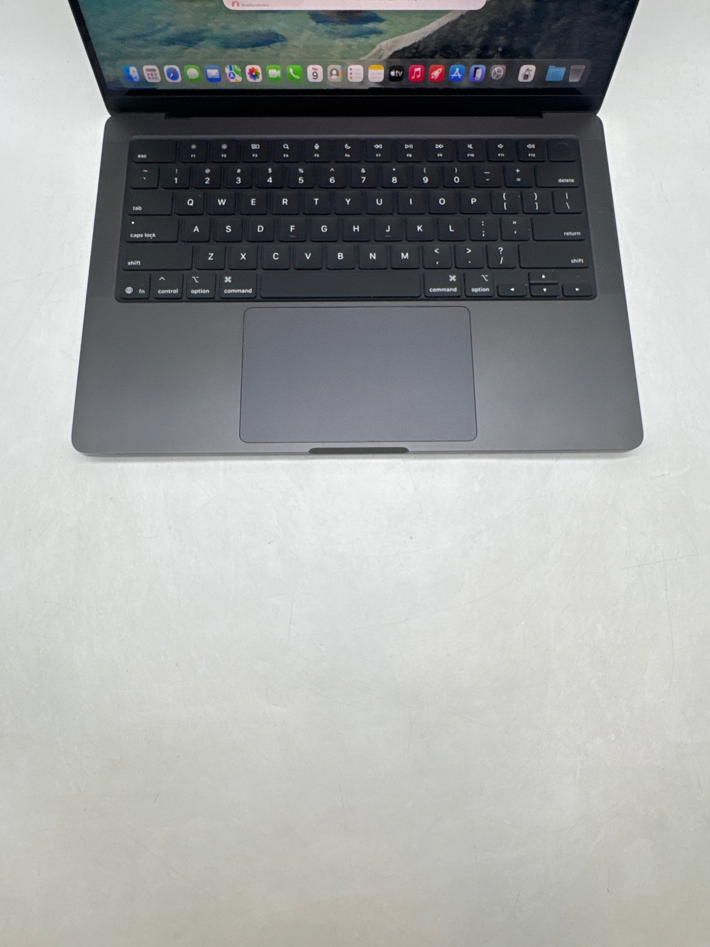 2025 Apple MacBook Pro 14.2" A3434 M5 10C-CPU 10C-GPU 16GB RAM 512GB SSD 30 Cycle