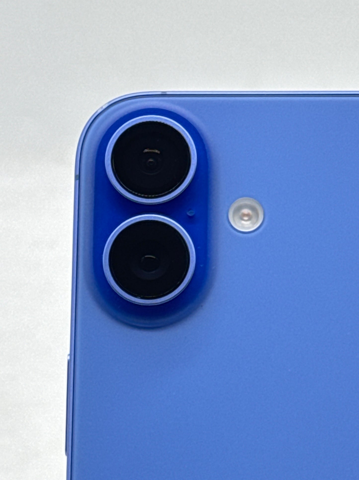 AT&T Apple iPhone 16 Plus A3082 128GB Ultramarine 100% Battery Health 13 Cycle