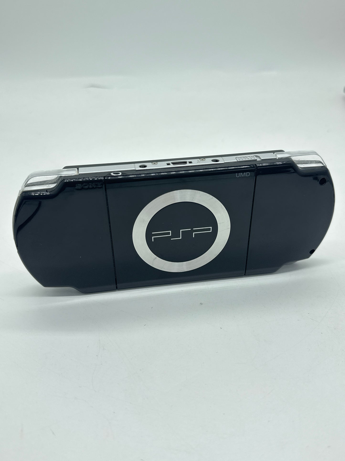 Sony PSP-2000 Piano Black Console #67 w/ 1200mAh Battery No Charger
