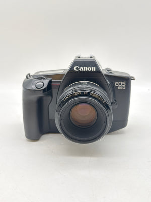 NJ01-44996 Canon EOS 650 Vintage Film-SLR Camera Black Used - C