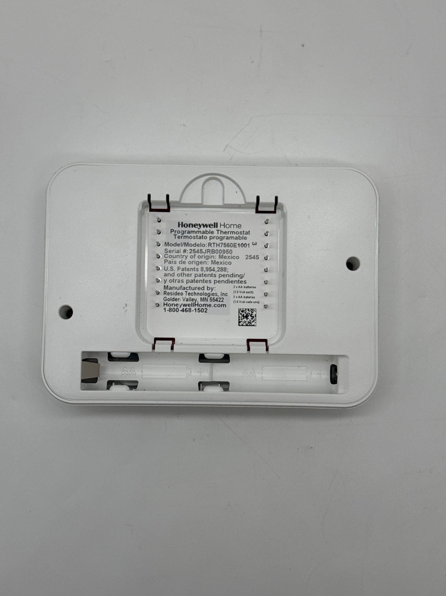 Honeywell Home RTH7560E T5 Programmable Thermostat - Used