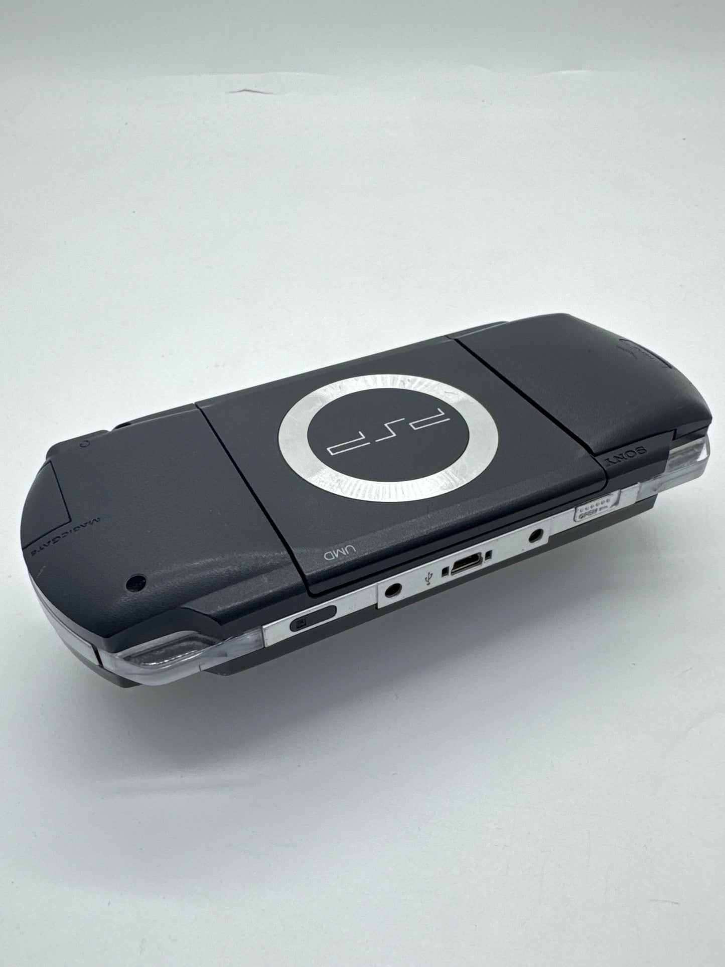 Sony PSP-1001B2 Black Console #83 Cracked Front Case