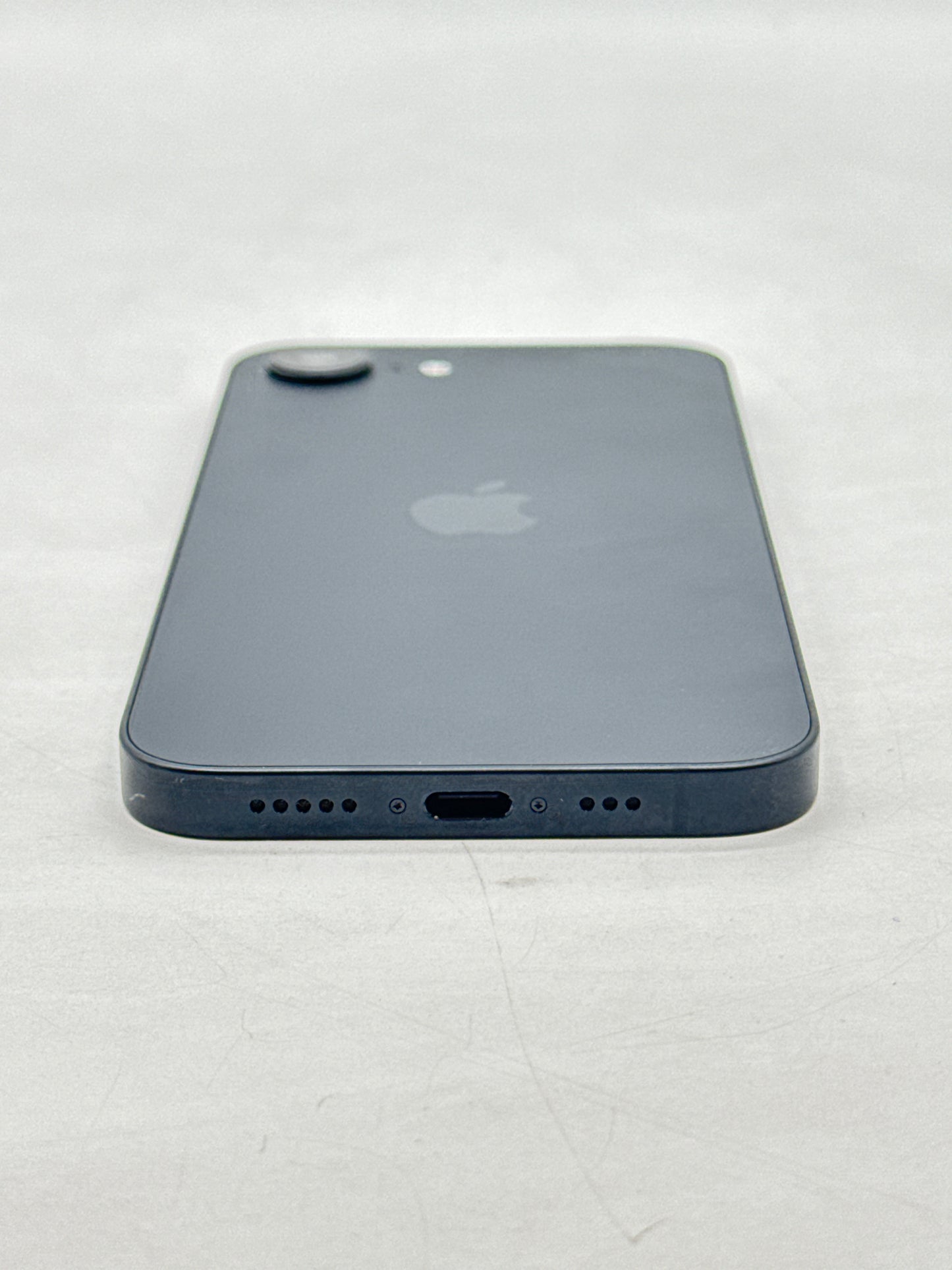 Boost Apple iPhone 16e A3212 128GB Black 100% Battery Health 36 Cycle Count