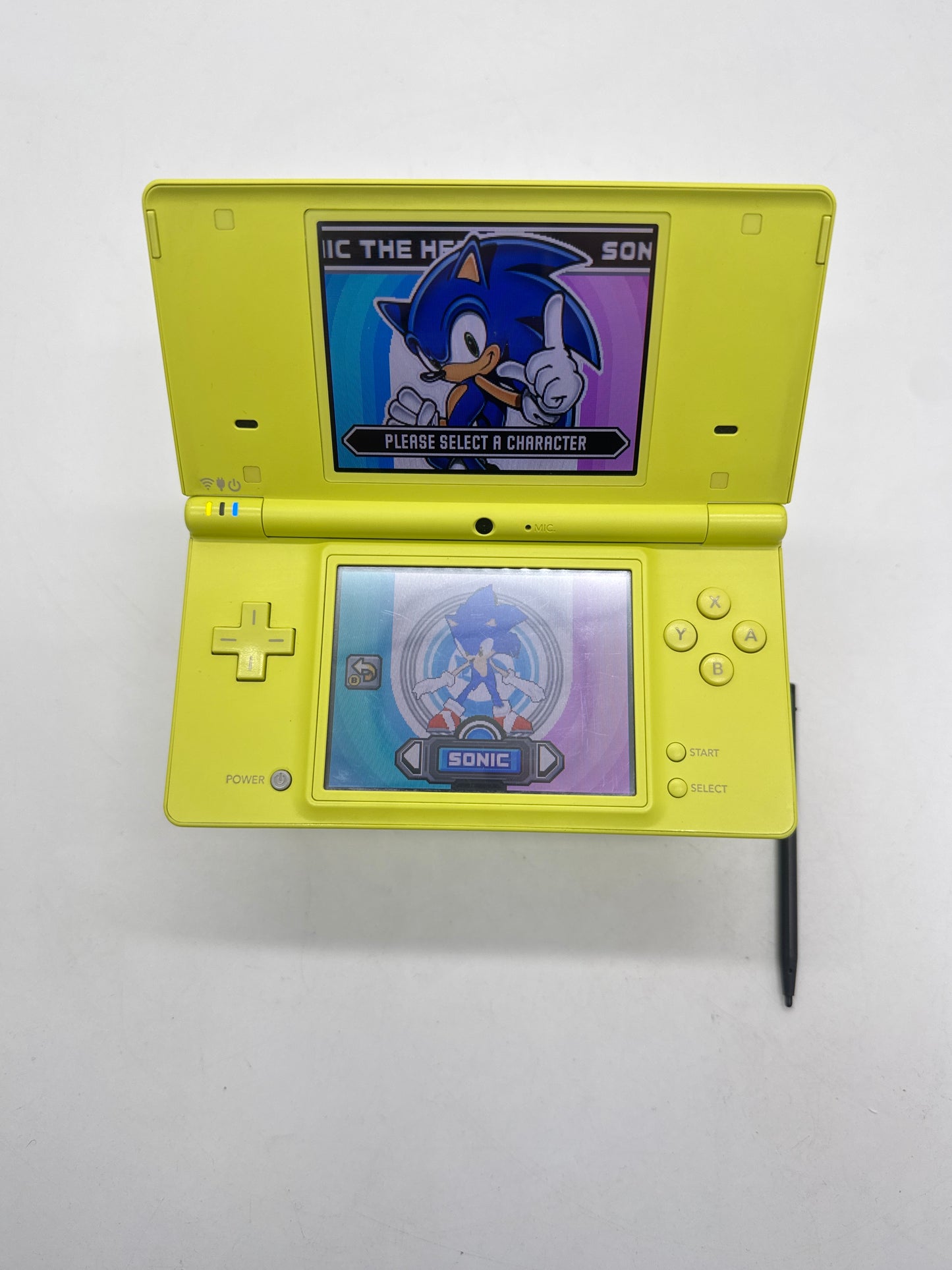 Nintendo DSi TWL-001(JPN) Lime Green Console #342 w/ Stylus & Charger