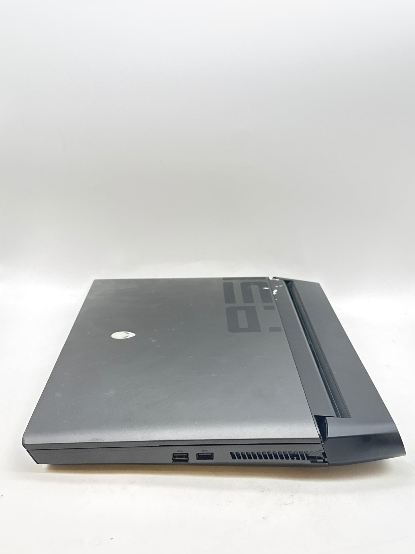 Alienware Area 51m Intel i7-8700 32GB RAM 1TB SSD RTX 2060