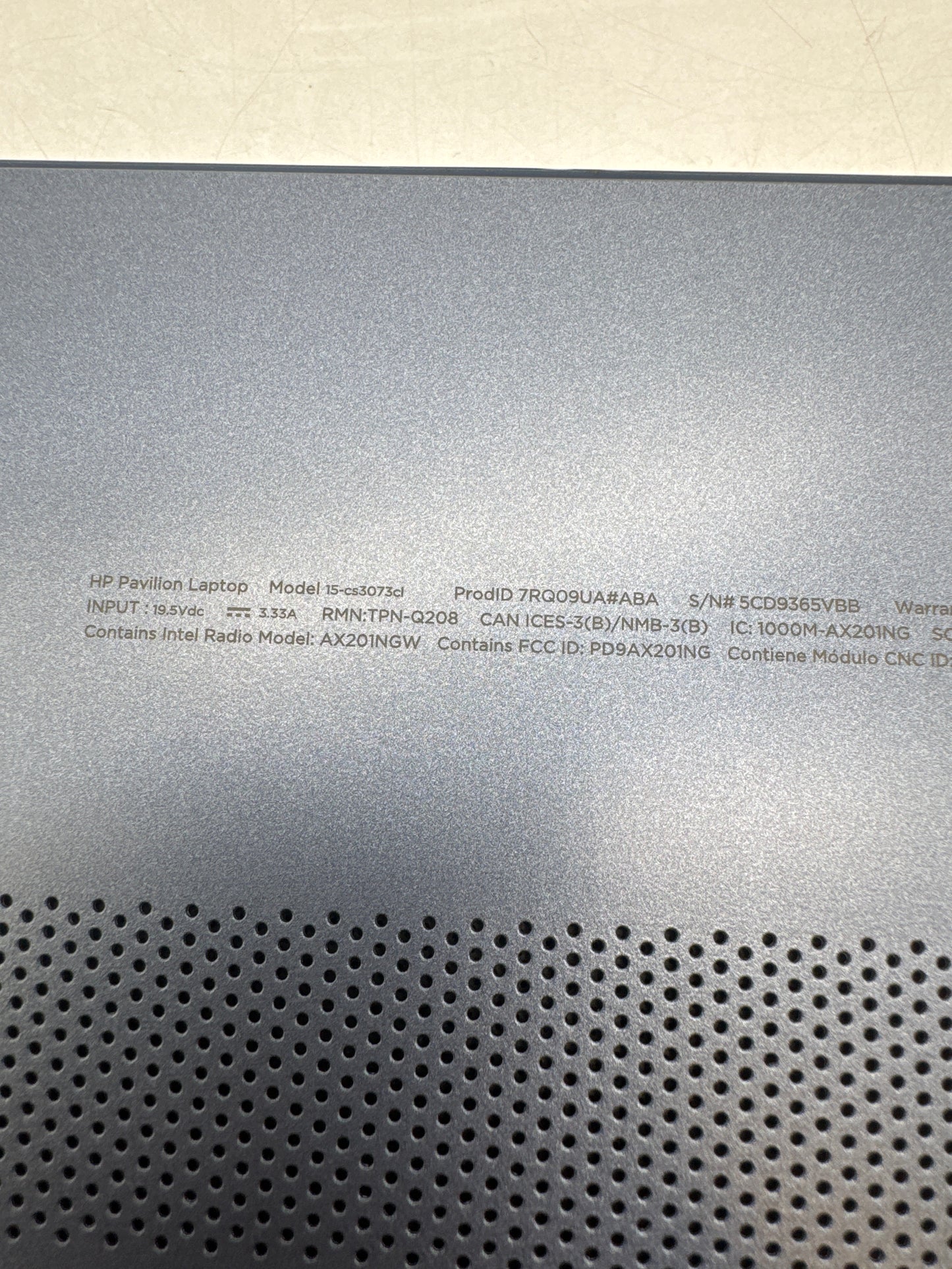 HP Pavilion Laptop 15-cs3073cl 15.6" Core i7-1065G7 16GB RAM 1TB HDD Bad Display