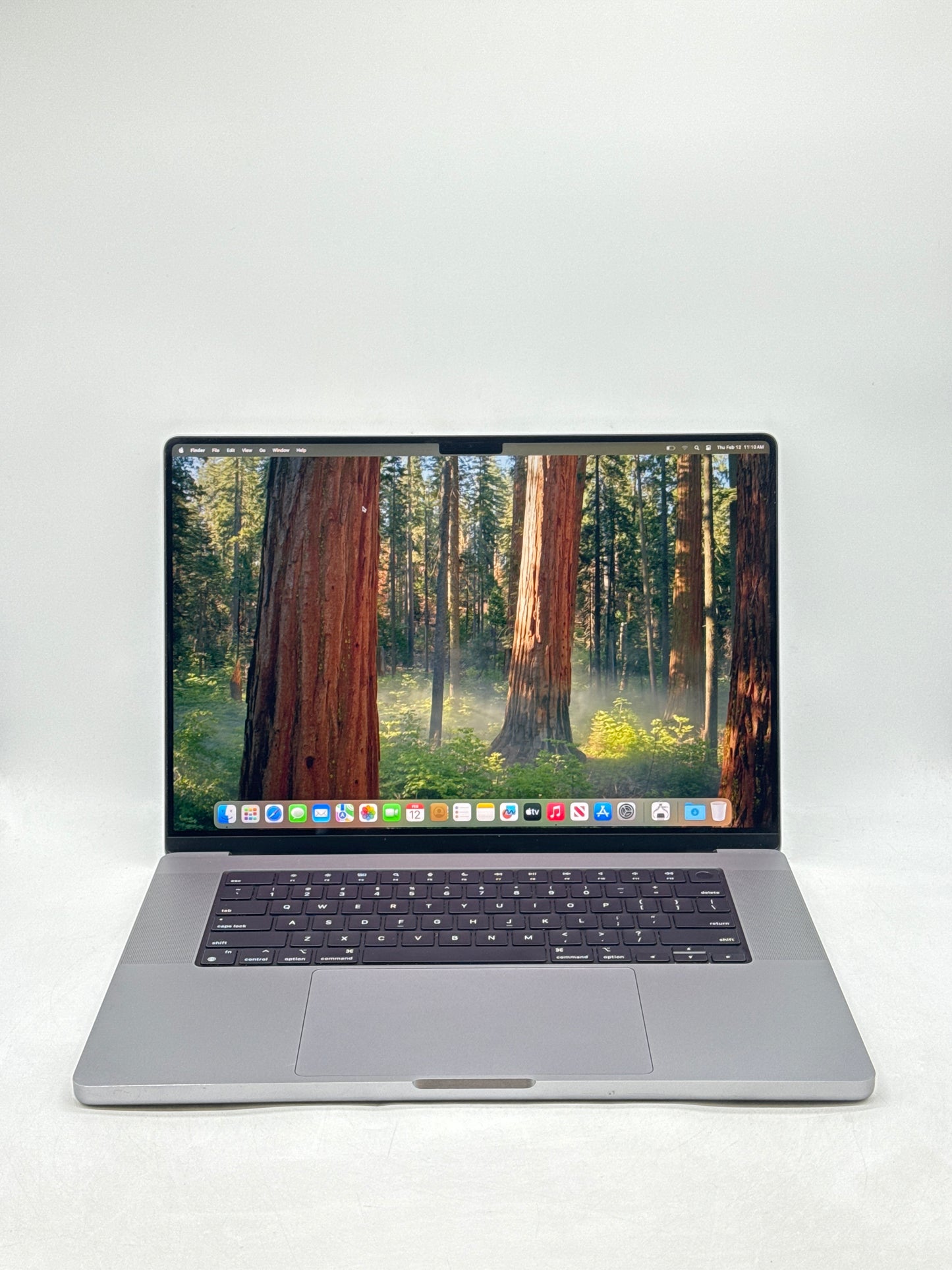 2021 Apple MacBook Pro 16.2" A2485 M1 Pro 10C-CPU 16C-GPU 16GB RAM 512GB SSD