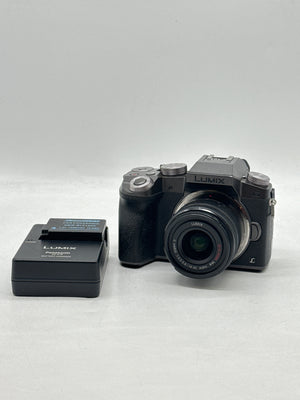 Panasonic LUMIX DMC-G7 Digital Camera w/ Lumix G Vario 14-42mm f/3.5-5.6 Lens
