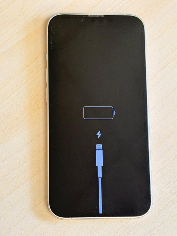 Unlocked Apple iPhone 13 A2482 128GB Starlight - Stuck on boot Loop