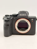 Sony Alpha a7R IV 61MP Mirrorless Camera Body Only - 7467 Shutter Count image 2
