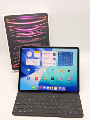 Apple iPad Pro 6th Gen 12.9" A2436 256GB Wi-Fi Only Space Gray with Keyboard