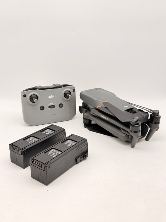 DJI Mavic 3 4K Quadcopter Camera Drone L2A