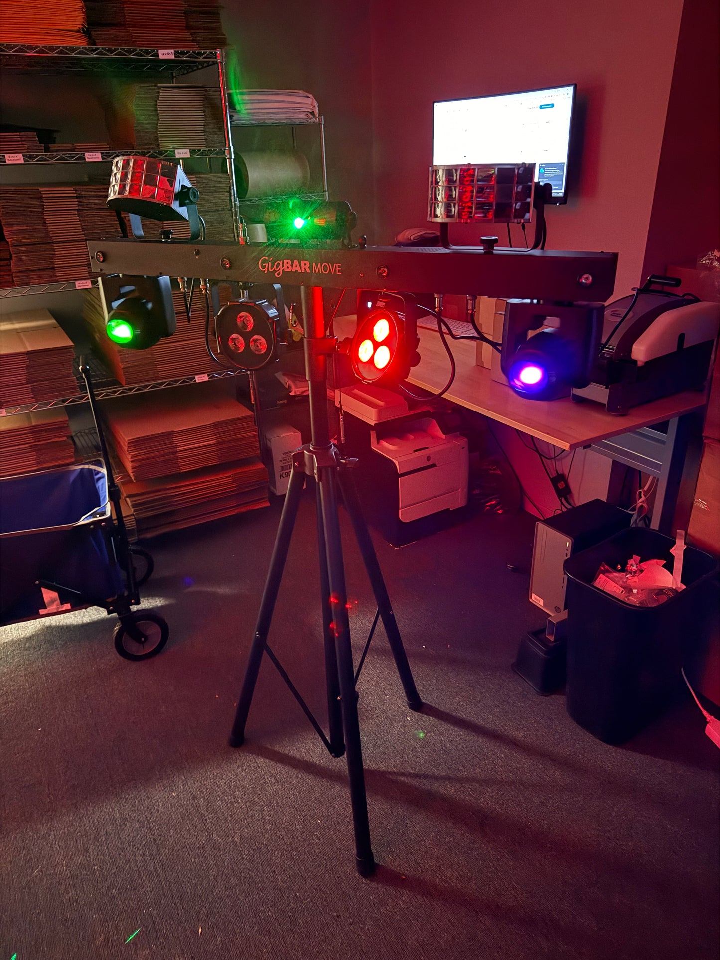 Chauvet DJ GIGBAR MOVE Light System with Accessories