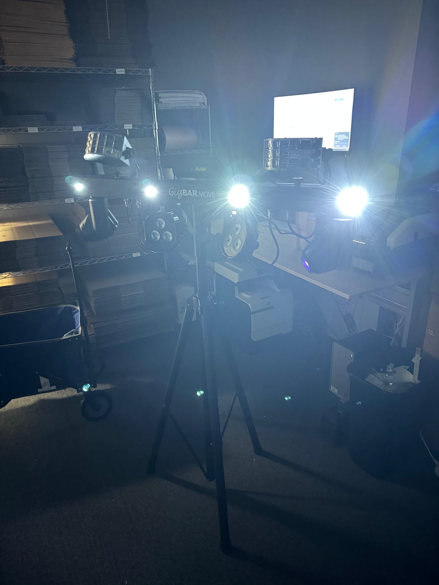 Chauvet DJ GIGBAR MOVE Light System with Accessories