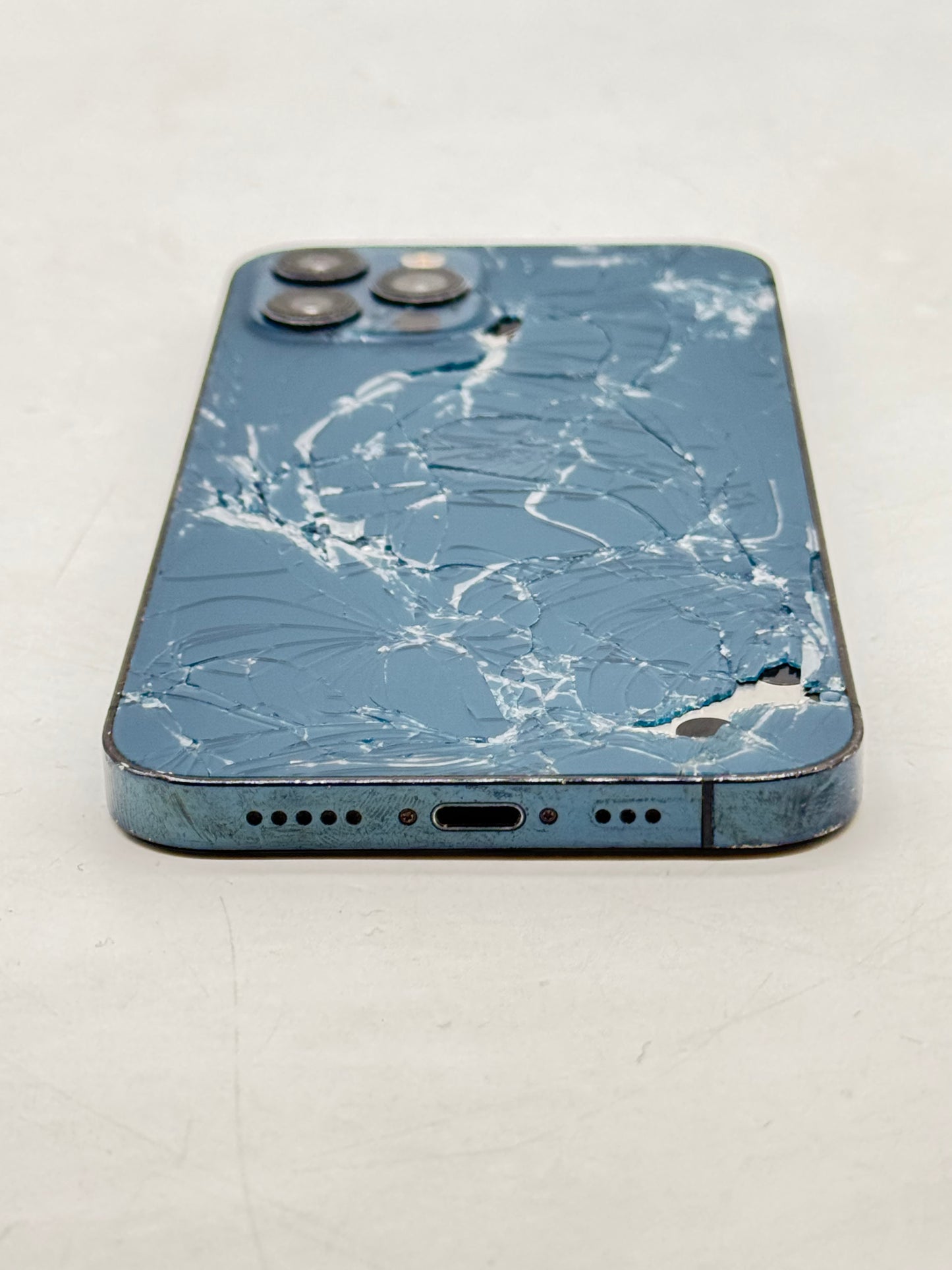 Unlocked Apple iPhone 12 Pro A2341 256GB Pacific Blue - Read!