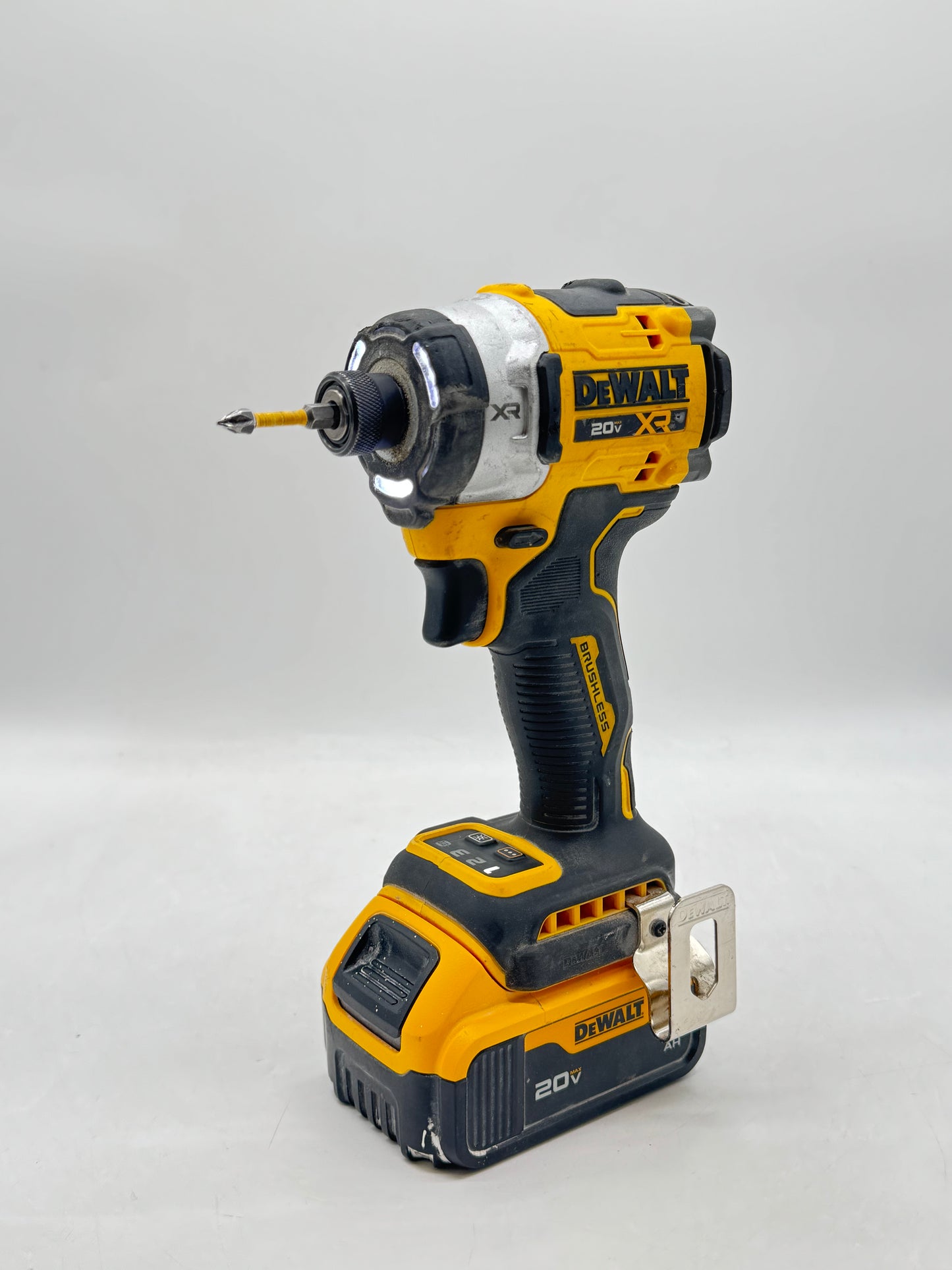 DeWalt DCF860 20V MAX Brushless 1/4" 3-Speed High Torque Impact Driver