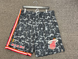 BAPE x Mitchell & Ness Miami Heat Shorts Size 2XL Black - New image 1