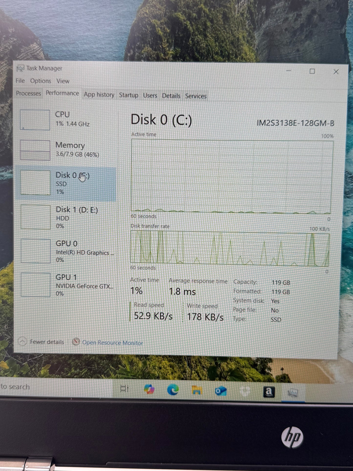 HP OMEN 15.6" i7-6700HQ 8GB RAM 128GB SSD 1TB HDD GTX 960M Cracked Corner