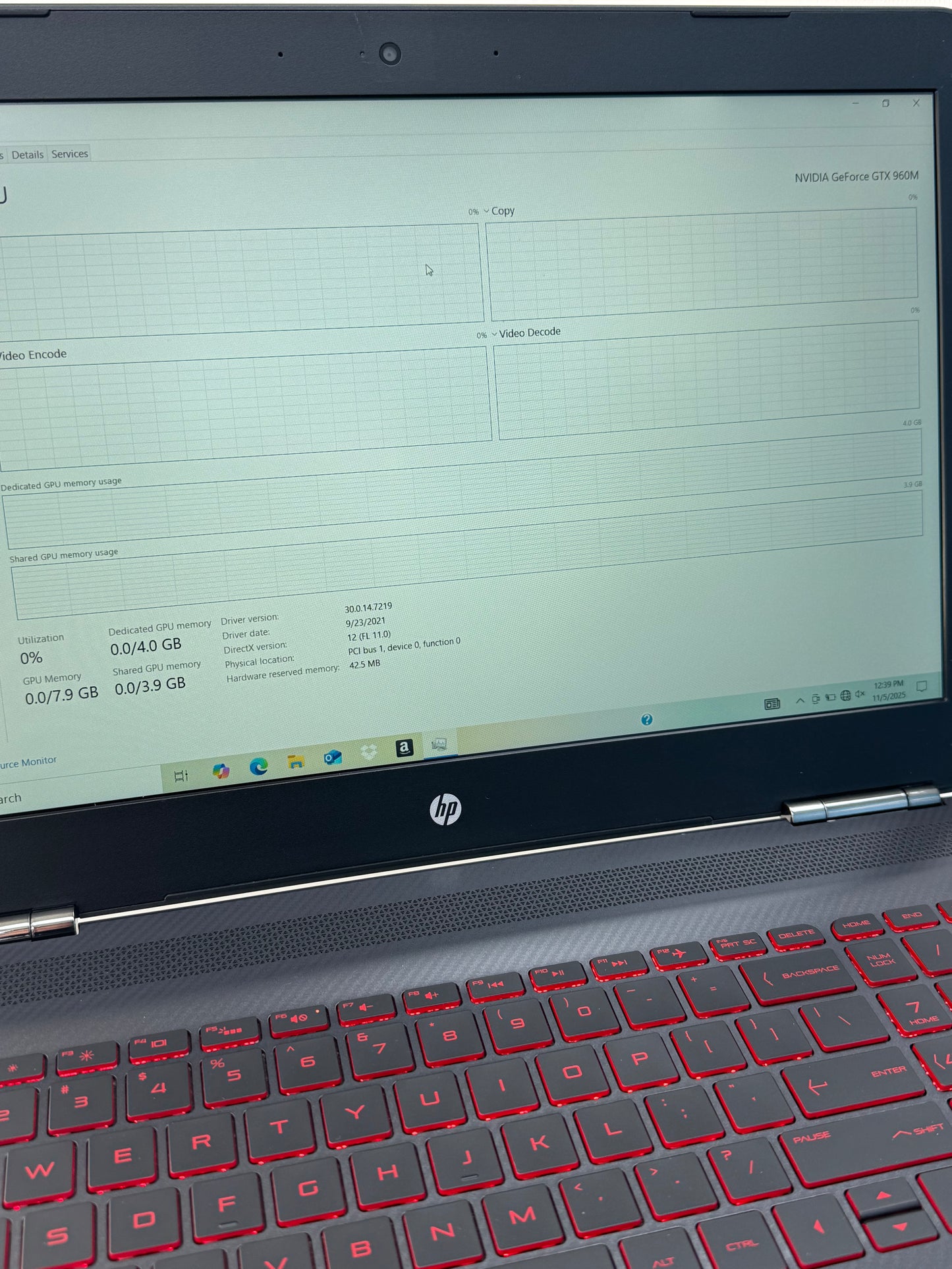 HP OMEN 15.6" i7-6700HQ 8GB RAM 128GB SSD 1TB HDD GTX 960M Cracked Corner