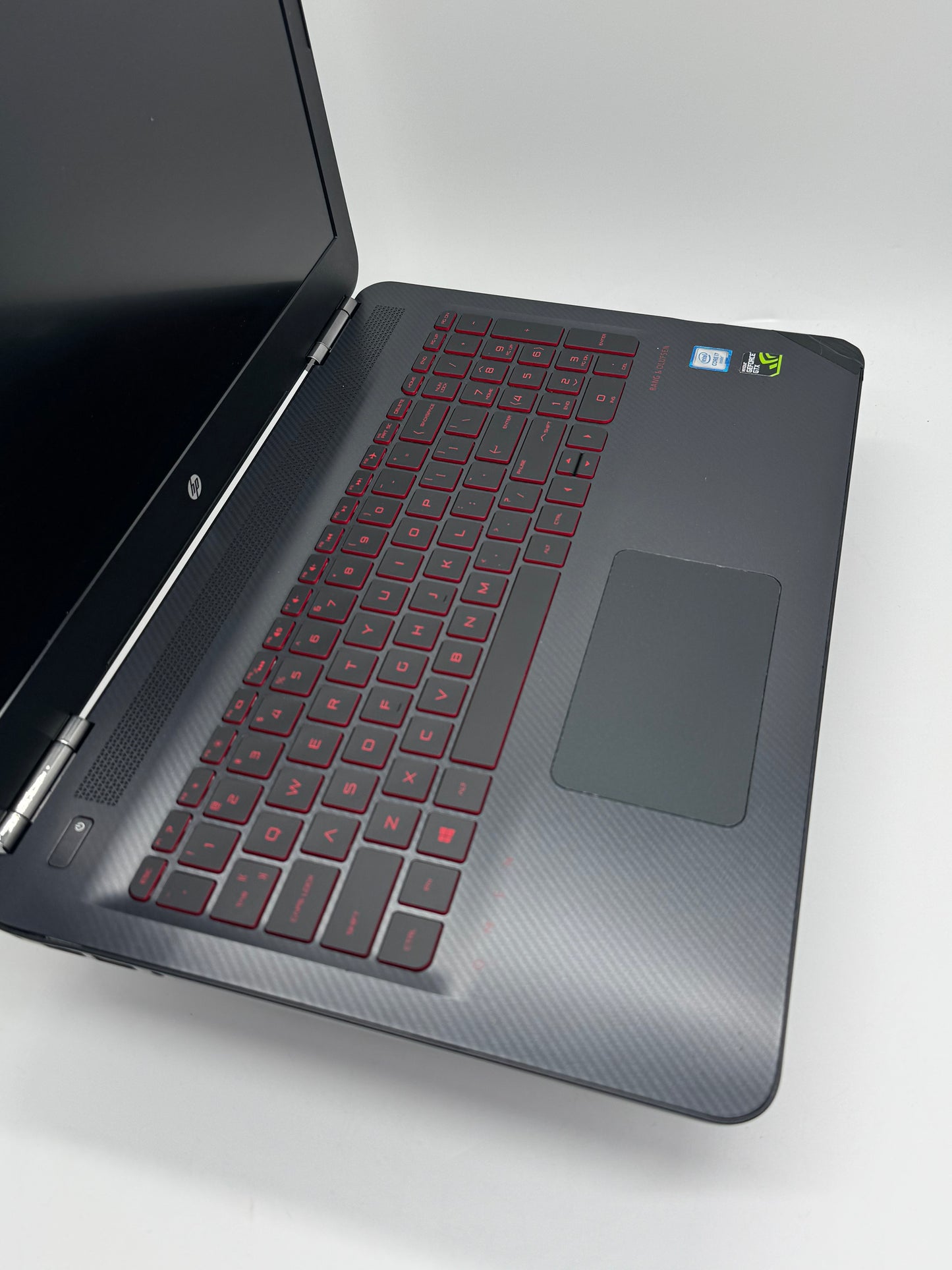 HP OMEN 15.6" i7-6700HQ 8GB RAM 128GB SSD 1TB HDD GTX 960M Cracked Corner