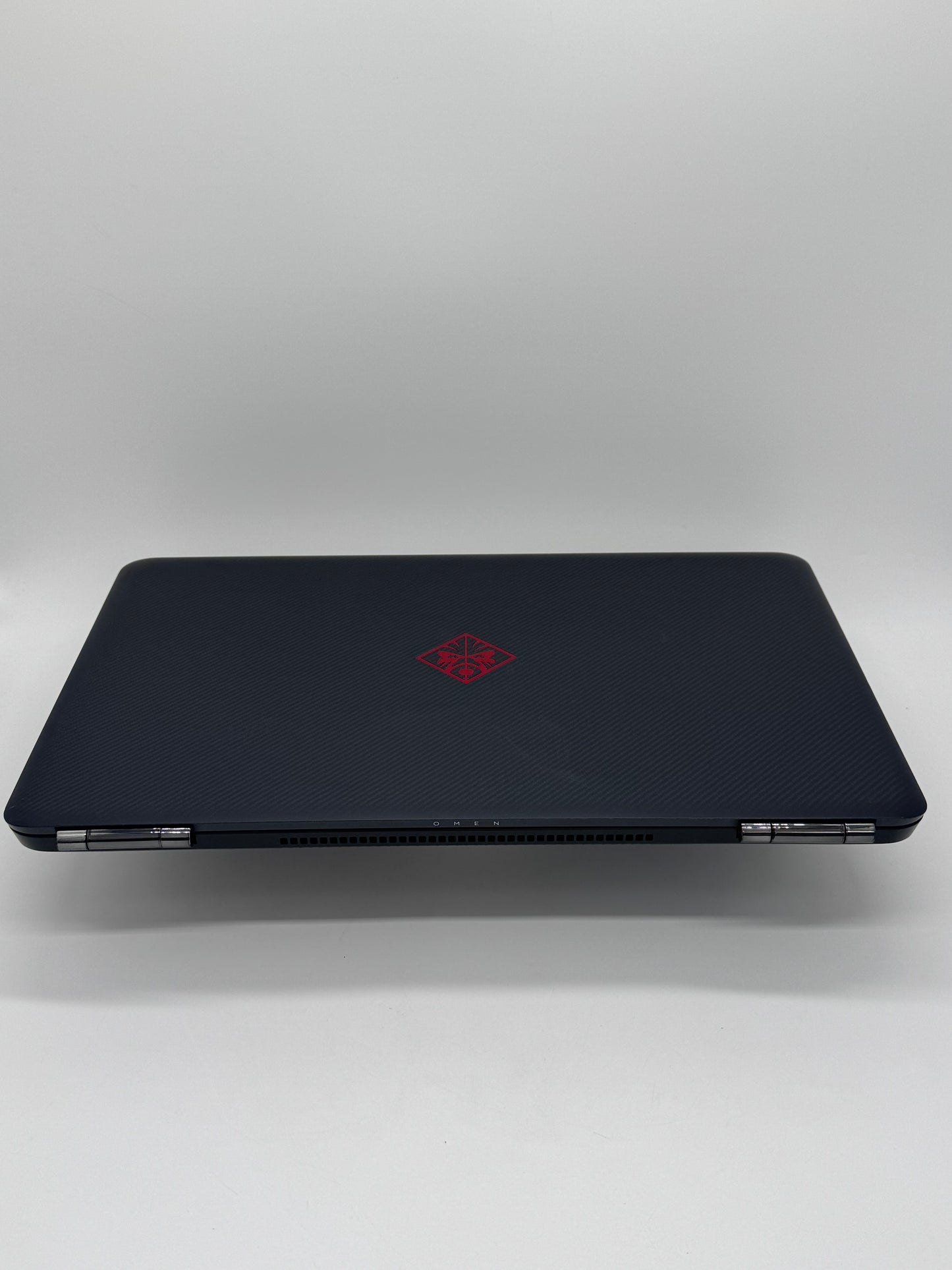 HP OMEN 15.6" i7-6700HQ 8GB RAM 128GB SSD 1TB HDD GTX 960M Cracked Corner